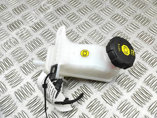 brake-fluid-reservoir-hyundai-kona-sx2-2023-33380142 main image