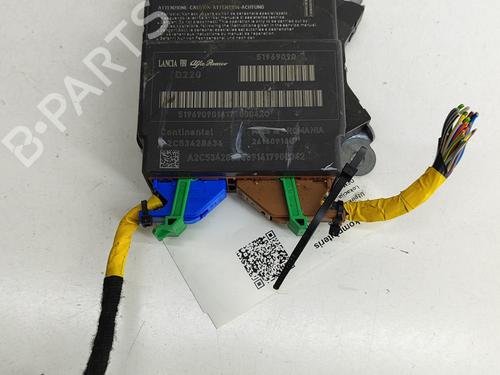 Used ECU airbags FIAT 500L (351_, 352_) 1.6 D Multijet (199LYD1B) (105 hp) 23247808