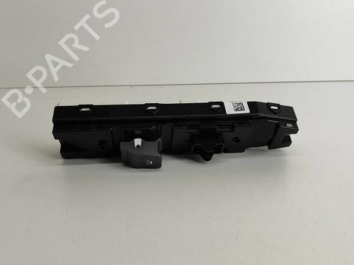 Used Left front window switch HYUNDAI IONIQ (AE) 1.6 GDI Hybrid (105 hp) 17444977