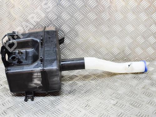 Used Windscreen washer tank Windscreen washer tank KIA SPORTAGE II (JE_, KM_) 2.0 16V 4WD (141 hp) 10073434 10073434