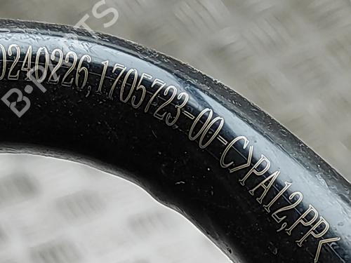 Pipe TESLA MODEL Y (5YJY) Long Range All-wheel Drive | BP38565365M125 - Image 7