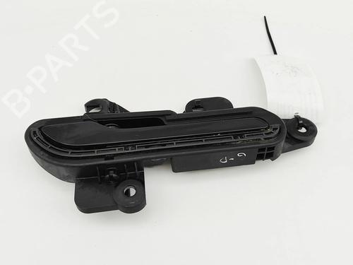 rear-right-exterior-door-handle-tesla-model-3-5yj3-2017-36327113 main image