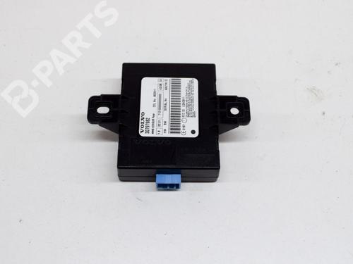 Electronic module VOLVO C70 II Convertible (542) D5 | BP9511213M83