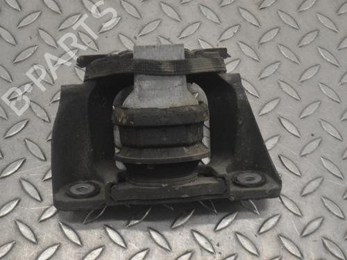 Used Engine mount Engine mount VOLVO XC90 II (256) D5 AWD (224 hp) 33366317 33366317