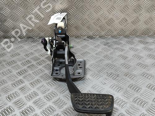 Used Break pedal LEXUS RX (_L2_) 450h AWD (GYL25_, GYL26_, GYL25, GYL26, GYL25R, GYL26R) (313 hp) 26282836