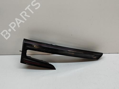 Used Left tailgate light RENAULT AUSTRAL E-TECH 200 Hybrid (HGM2) (199 hp) 29007579