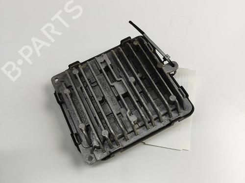 Used Electronic module VOLVO XC90 II (256) B5 Mild Hybrid AWD (250 hp) 28558888