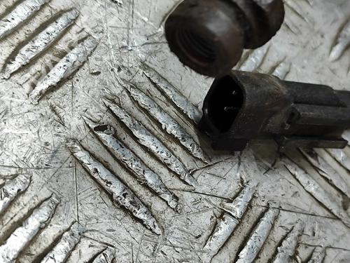 Right front brake caliper MITSUBISHI OUTLANDER III (GG_W, GF_W, ZJ, ZL, ZK) 2.0 Hybrid 4WD (GG2W) | BP27777424M104