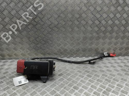 Used Fuse box JAGUAR F-PACE (X761) 2.0 TD4 (163 hp) 29830565