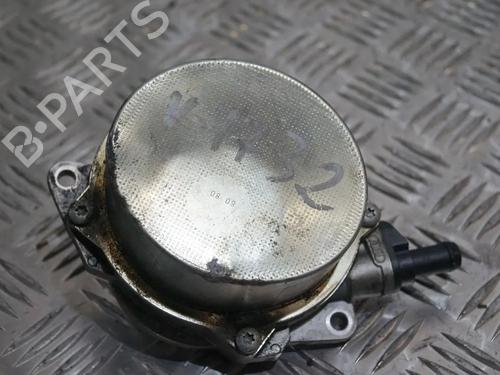 Used Vacuum pump AUDI A6 C6 Avant (4F5) 2.7 TDI quattro (190 hp) 6726232