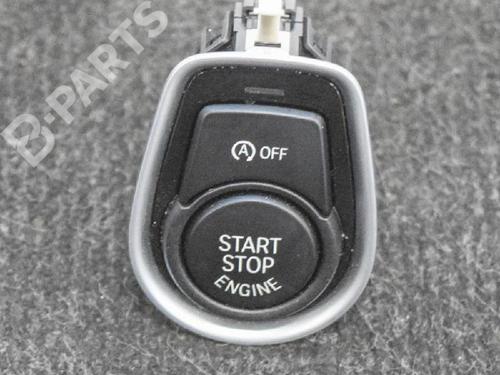 Used Switch BMW 1 (F20) M 140 i (340 hp) 7735210