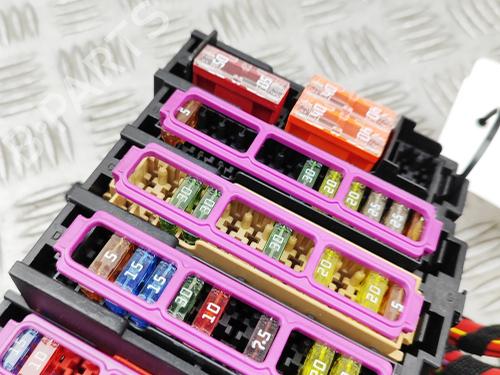 Fuse box PORSCHE MACAN (95B) 3.0 S Diesel | BP40460139E1 - Image 5