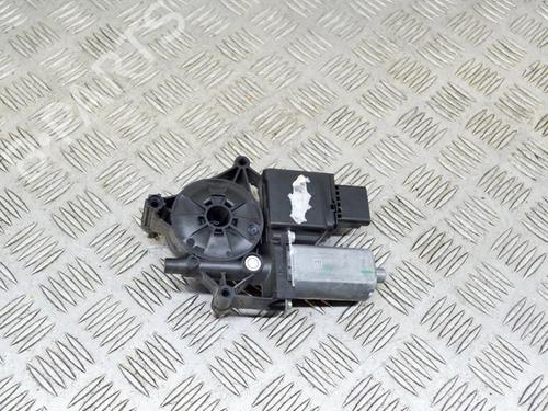 Used Left front window motor OPEL GRANDLAND / GRANDLAND X (A18, P1UO) 1.2 (75) (131 hp) 8412254