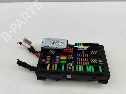 Used Fuse box BMW X5 (G05, F95) xDrive 45 e Plug-in Hybrid (394 hp) 27388424