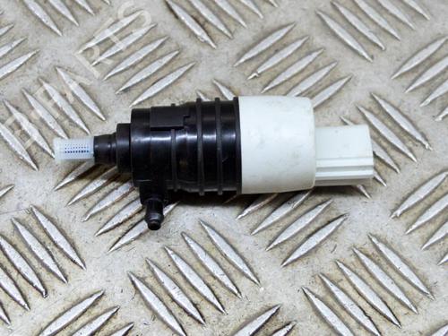 Washer pump BMW 3 (G20, G80, G28) 330 e Plug-in-Hybrid xDrive | BP27758093E24 