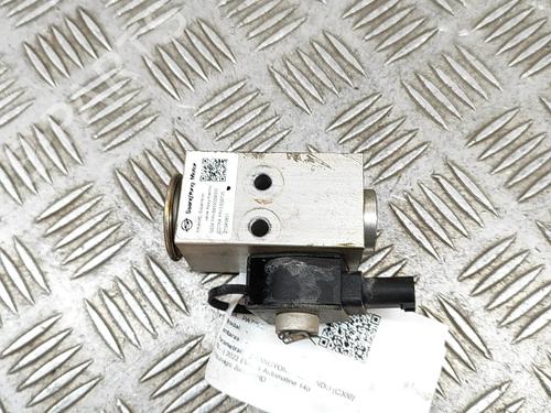 BP27776736M84 main image