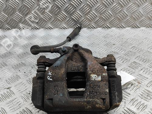 Used Left front brake caliper FIAT 500L (351_, 352_) 1.4 (199LYB1B) (95 hp) 26017401