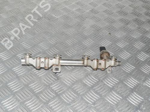 Used Injection rail NISSAN QASHQAI II (J11, J11_) 1.2 DIG-T (115 hp) 6721520