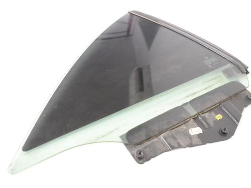 Used Rear right quarter glass Rear right quarter glass MERCEDES-BENZ SL (R230) 500 (230.471) (388 hp) 33340215 33340215