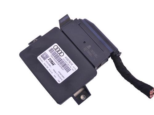 Used Electronic module AUDI A7 Sportback (4GA, 4GF) 3.0 TDI quattro (320 hp) 30238388