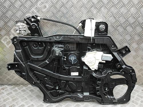 Vindusheismekanisme venstre foran Vindusheismekanisme venstre foran TESLA MODEL Y (5YJY) Long Range All-wheel Drive (514 hp) 36232009 36232009