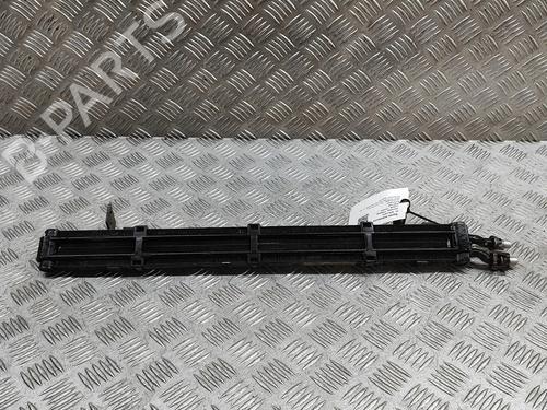 oil-radiator-vw-phaeton-3d1-3d2-3d3-3d4-3d6-3d7-3d8-3d9-2002-2003-2004-2005-2006-2007-2008-2009-2010-2011-2012-2013-2014-2015-2016-23562624 main image