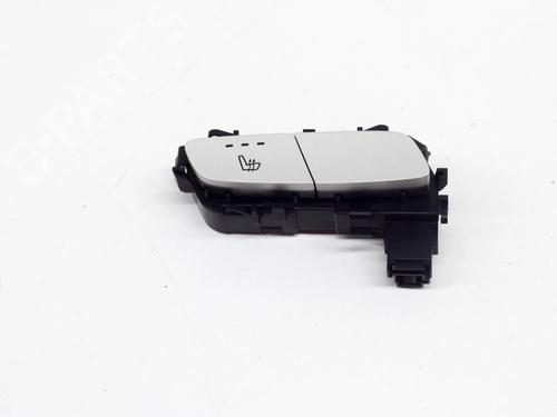 switch-mercedes-benz-e-class-w213-e-200-d-213013-a2139050204-2016-10071040 main image