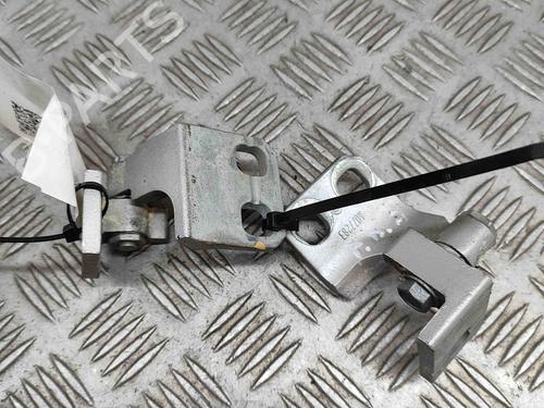 Hinge/Door check strap FIAT 500L (351_, 352_) 1.6 D Multijet (199LYD1B) | BP23247819C146