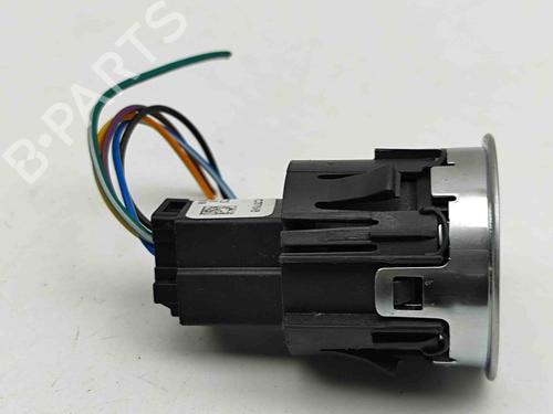 Switch LAND ROVER RANGE ROVER VELAR (L560) 2.0 D240 SD4 4x4 | BP29337352I30 