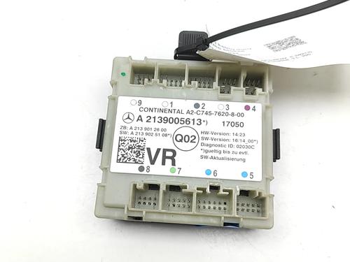 BP31926428M83 main image