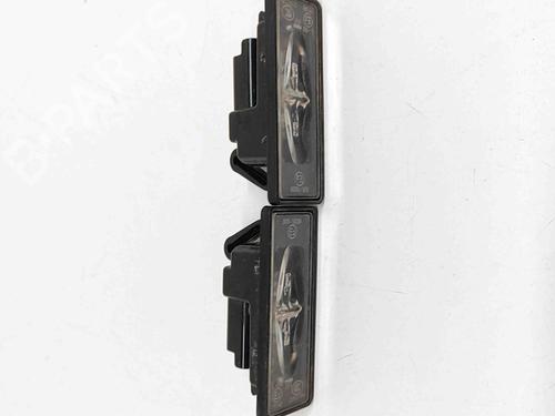Used Licence plate light CITROËN C4 III (BA_, BB_, BC_) 1.2 PureTech 130 (BAHNSA, BAHNSB) (130 hp) 28557945
