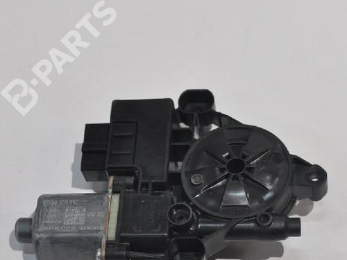 Alzavetro posteriore destra AUDI A3 Limousine (8VS, 8VM) 2.0 TDI (150 hp) 5Q0959812