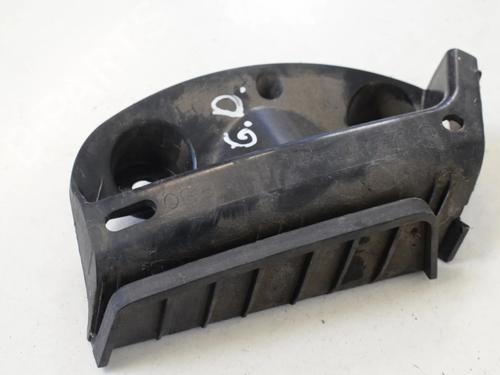 Używane Mocowanie zderzaka tylnego BMW 3 (E90) 320 i (150 hp) 30207875