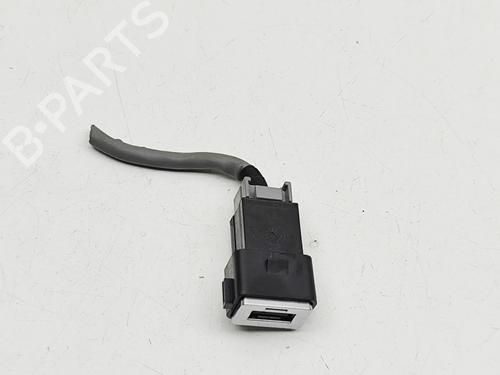 Electronic module VOLVO V40 Hatchback (525) D3 | BP34136769M83  - Image 5