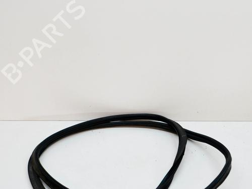 Used Rubber door seal SKODA KAMIQ (NW4) 1.0 TSI (95 hp) 27756579