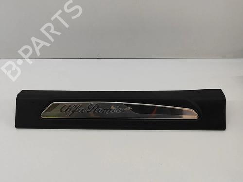 Used Step Step ALFA ROMEO GIULIA (952_) 2.0 (952ACA25) (280 hp) 23249015 23249015