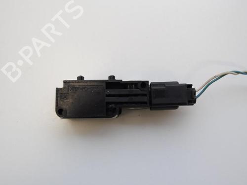 Used Electronic sensor JAGUAR X-TYPE I (X400) 2.0 D (130 hp) 30233241