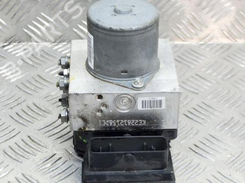 Used ABS pump VW PASSAT B7 (362) 2.0 TDI (140 hp) 7732651