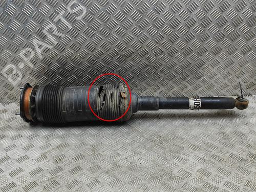 Used Right rear shock absorber Right rear shock absorber 37722136 37722136