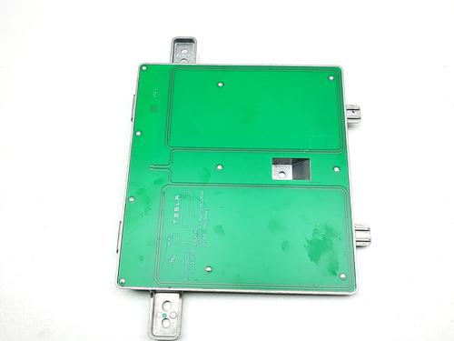 Electronic module TESLA MODEL Y (5YJY) Long Range All-wheel Drive | BP36232120M83 - Image 4