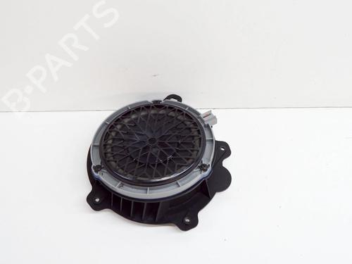 Used Speaker Speaker PEUGEOT 2008 II (UD_, US_, UY_, UJ_, UR_, UC_) 1.2 PureTech 100 (USHNK) (101 hp) 11041989 11041989
