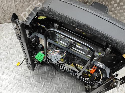 Right front seat JAGUAR XE (X760) 2.0 D | BP35957636C16 - Image 6