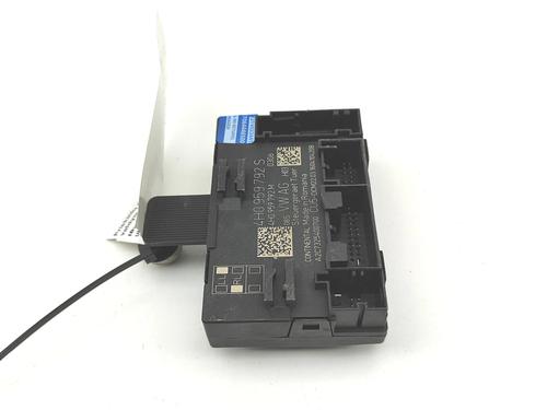 Electronic module PORSCHE MACAN (95B) 3.0 S Diesel | BP33381265M83 - Image 2