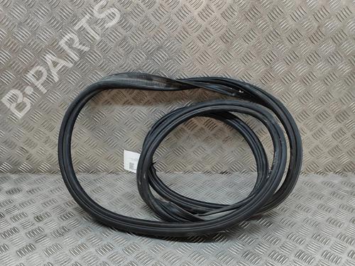 Used Rubber door seal BMW 2 Active Tourer (F45) 225 xe Plug-in-Hybrid (224 hp) 20337001