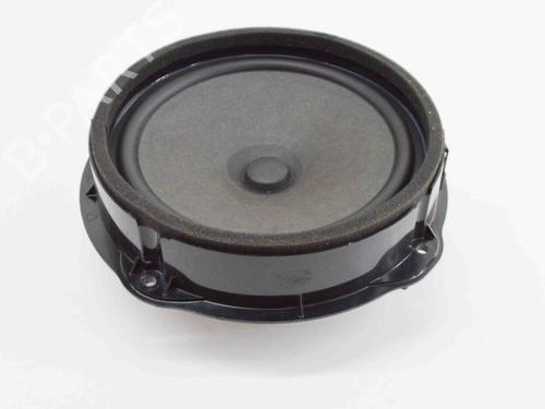 Used Speaker AUDI A3 (8V1, 8VK) S3 quattro (300 hp) 13928462