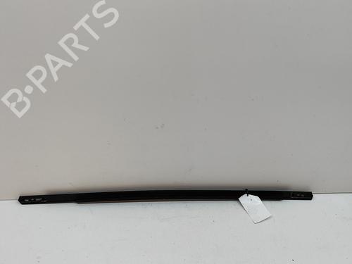 Door moulding trim FORD FOCUS III 1.0 EcoBoost | BP17767466C150 
