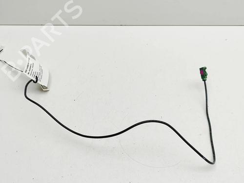 antennabase-tesla-model-x-5yjx-2013-34443989 main image