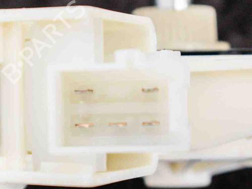 Left front window motor MERCEDES-BENZ GLA-CLASS (X156) GLA 180 (156.942) | BP6743824E21 