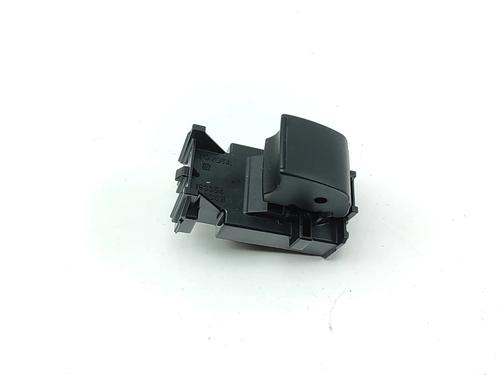 right-rear-window-switch-toyota-corolla-estate-_e21_-2019-29812680 main image