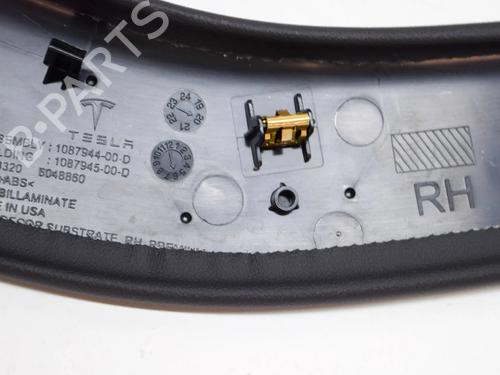 Mittelkonsole TESLA MODEL Y (5YJY) EV Performance All-wheel Drive | BP27752675I22